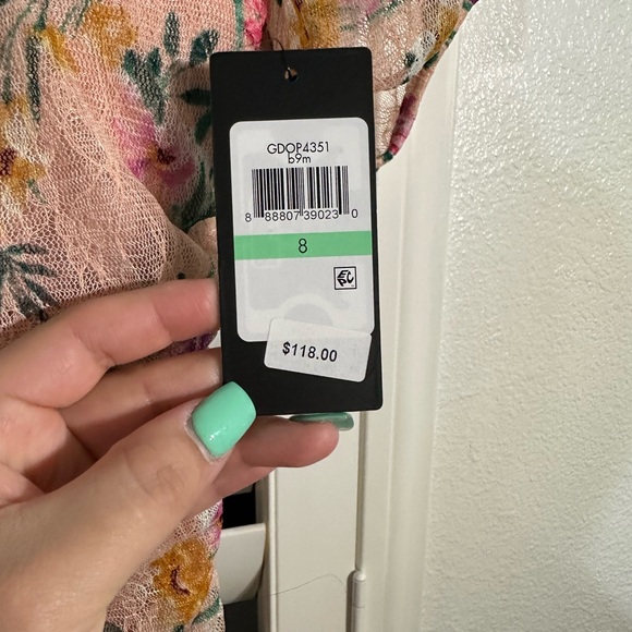 GUESS FLORAL RUCHED DRESS - Picture 2 of 3